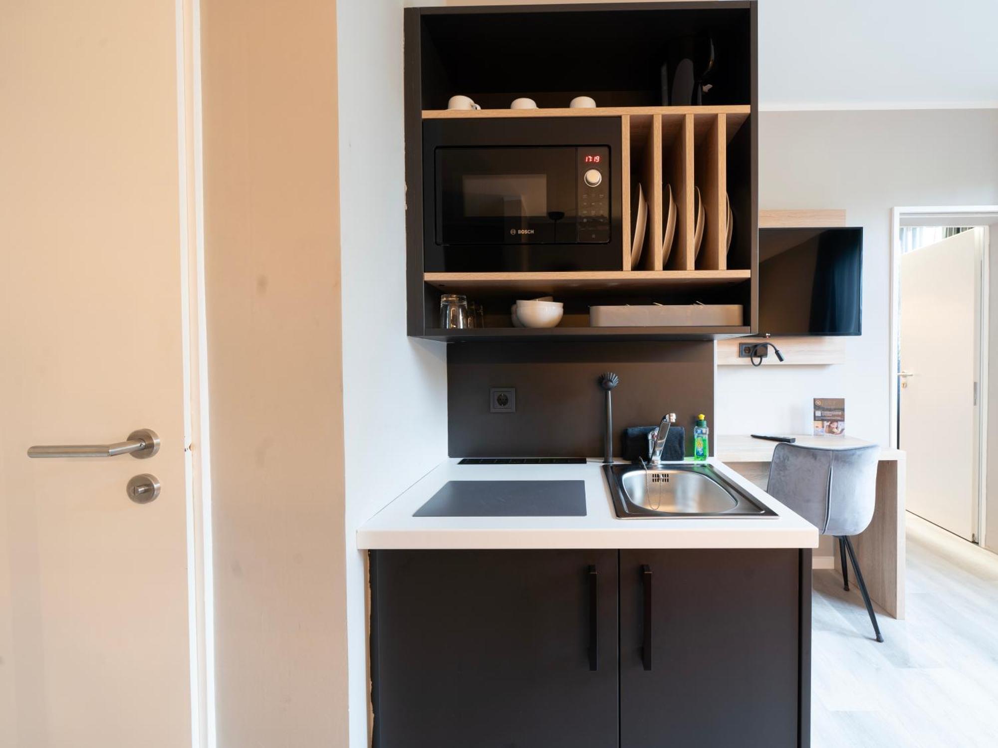 Juststay Muelheim Hotel & Apartments มึลไฮม์ อันแดร์ รัวร์ ภายนอก รูปภาพ